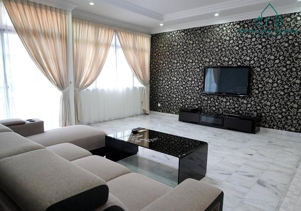 Apartamento 99 Kelawei George Town Exterior foto