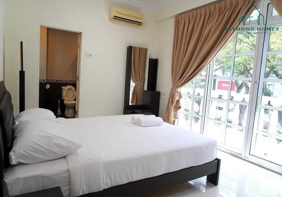 Apartamento 99 Kelawei George Town Exterior foto